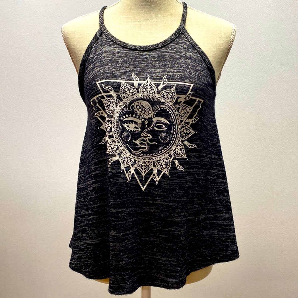 Trendyland racer back tank top size S/P